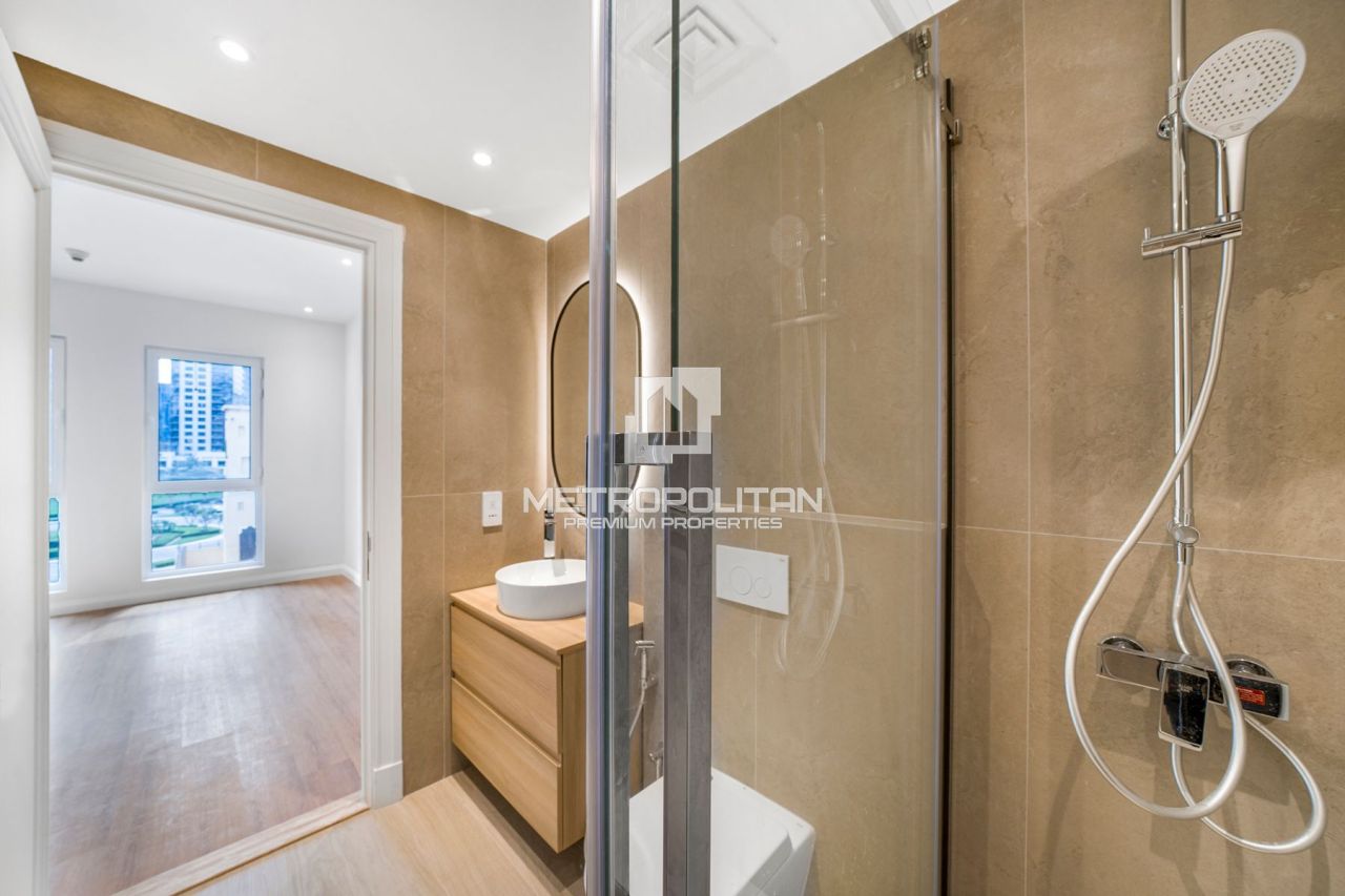 Apartment in Dubai, UAE, 85 m² - picture 18