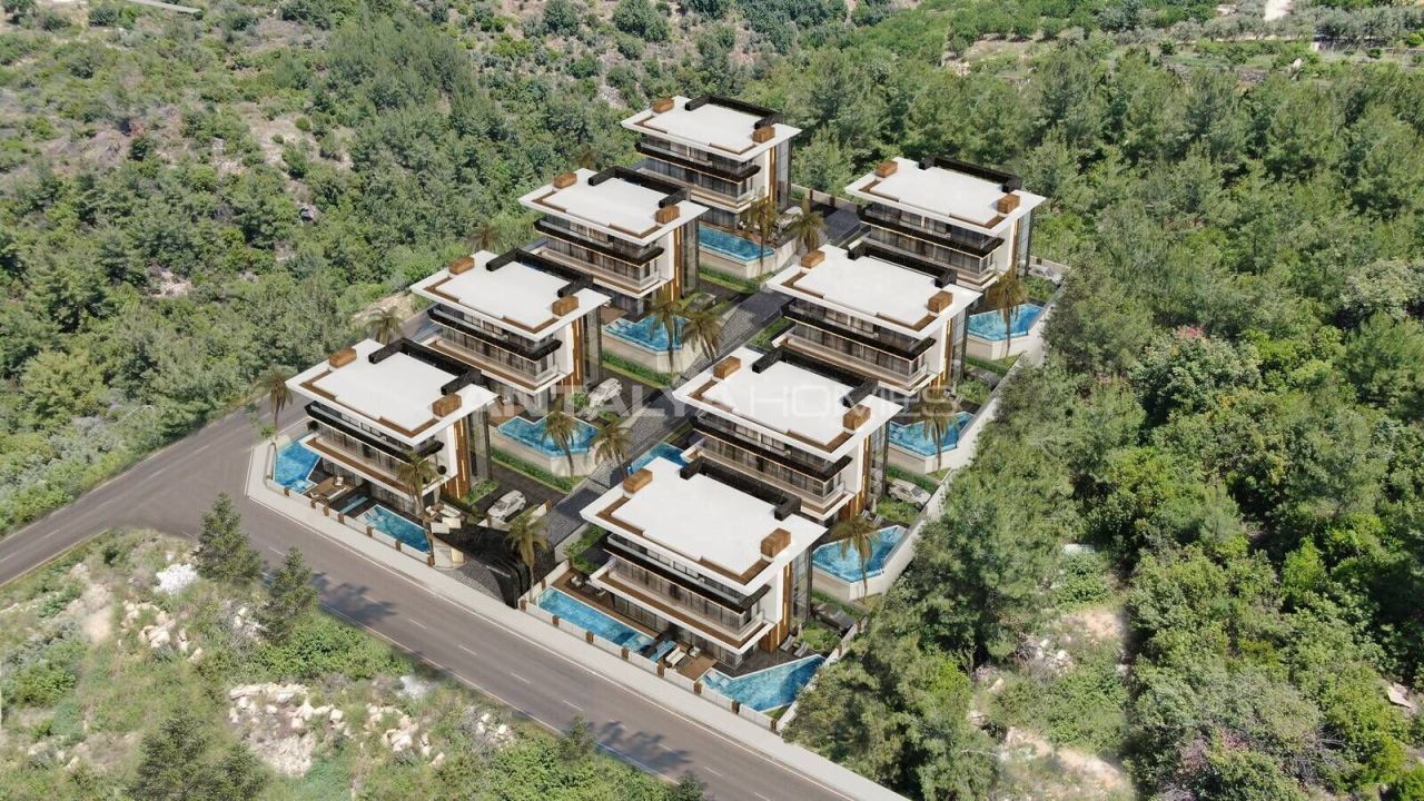 Villa à Alanya, Turquie, 250 m² - image 1