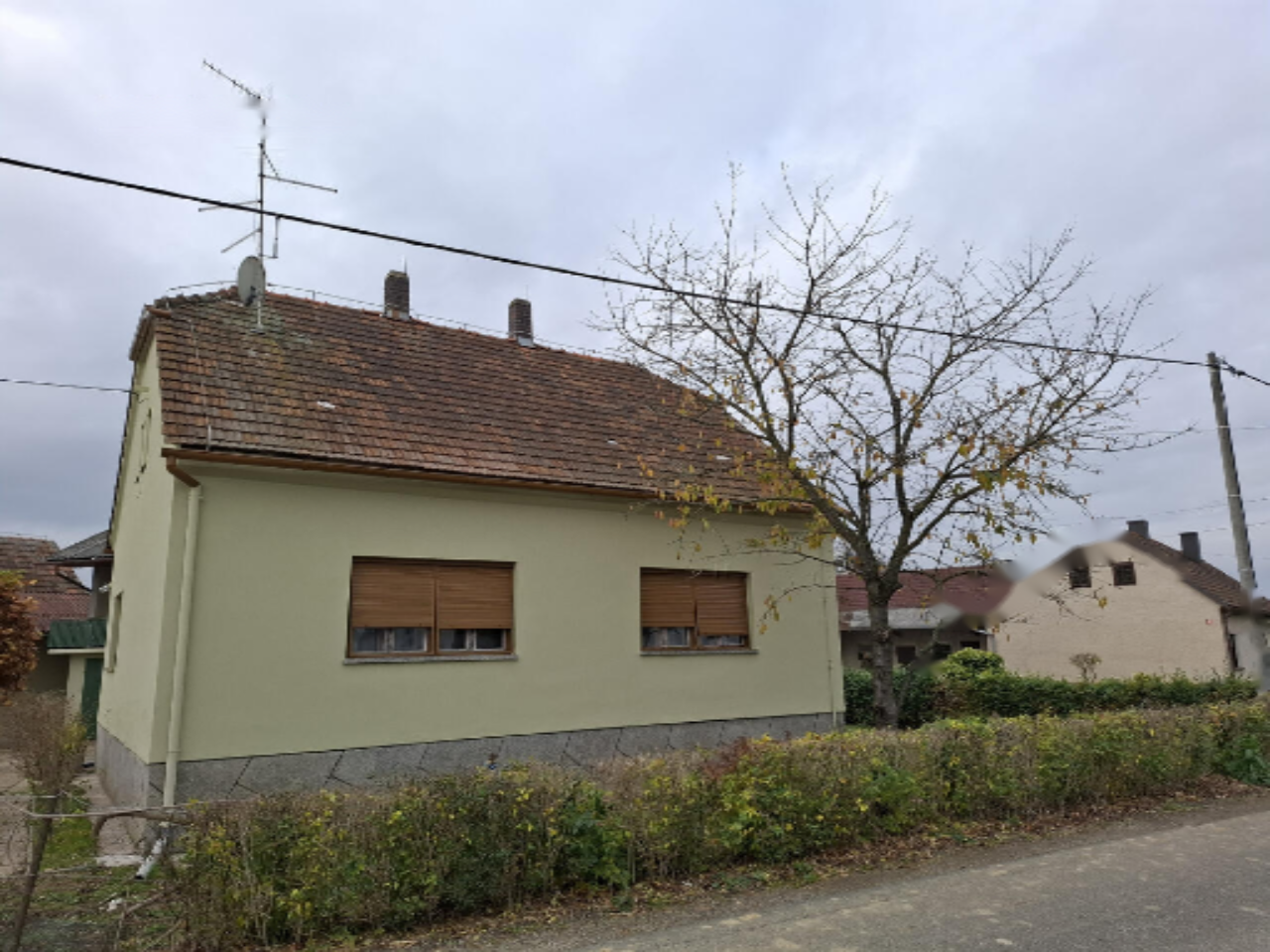 Haus in Apache, Slowenien, 177 m² - Foto 1