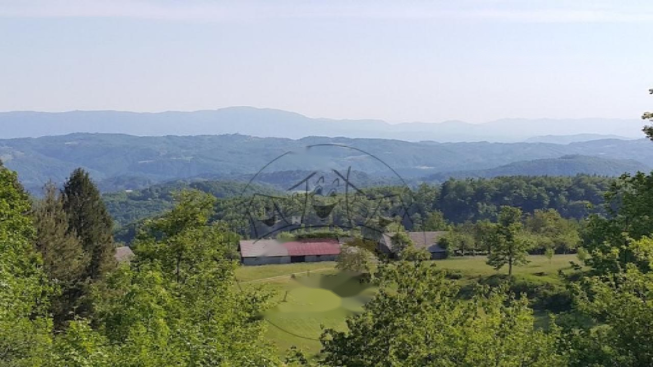 Farm in Krško, Slowenien, 370 000 m² - Foto 1