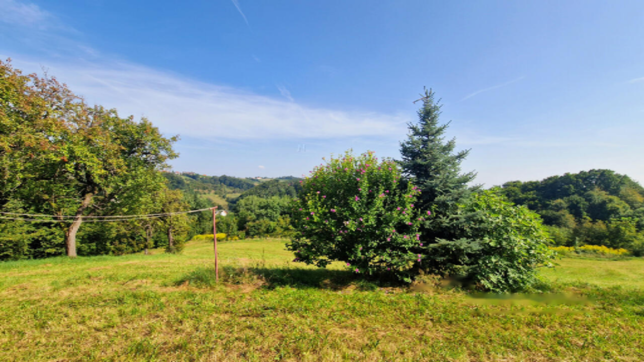 Ferme à Maribor, Slovénie, 37 880 m² - image 1