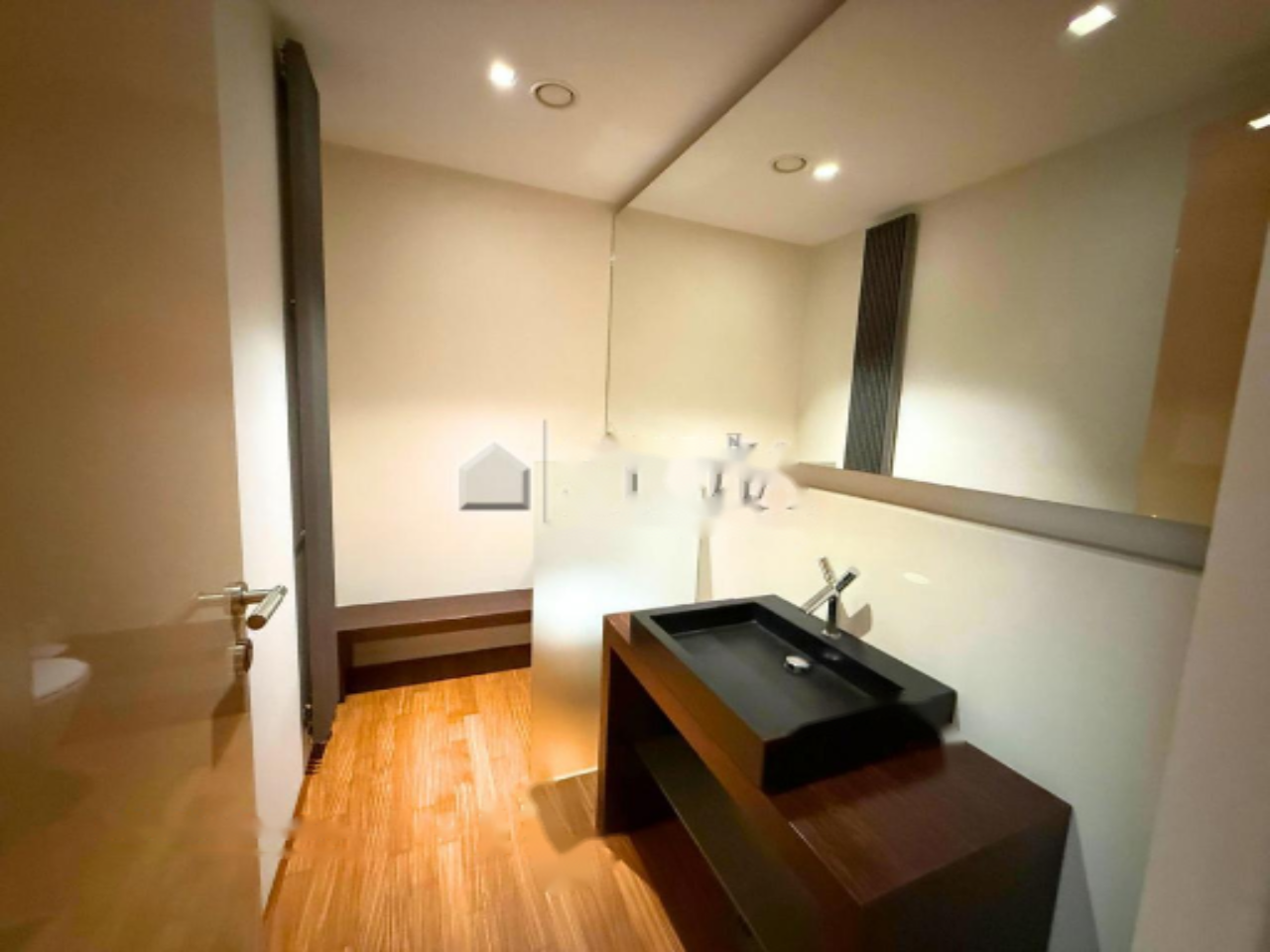 Flat in Ljubljana, Slovenia, 208 m² - picture 9