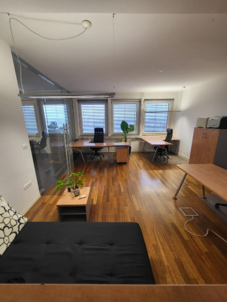 Oficina en Liubliana, Eslovenia, 80 m² - imagen 12