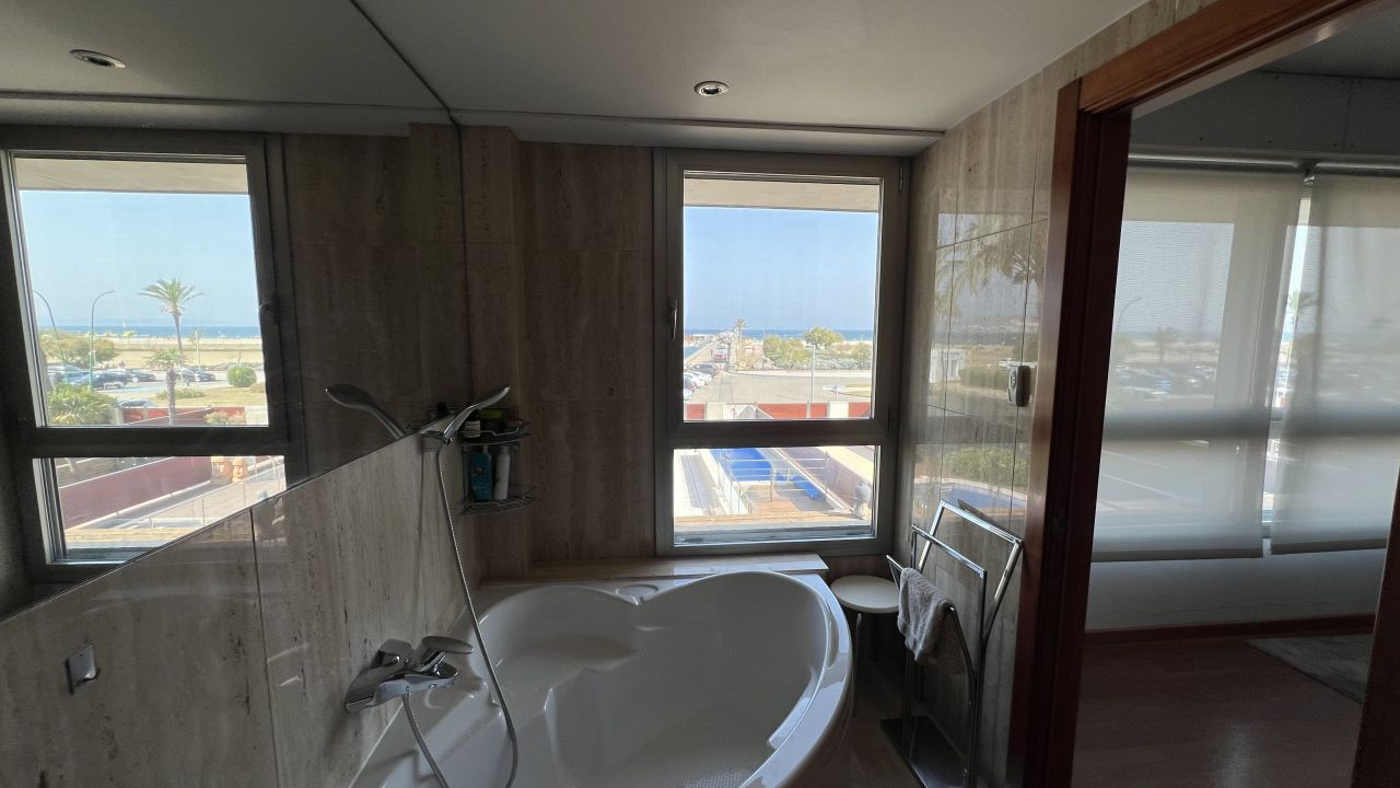 House in Castello d'Empuries, Spain, 248.2 m² - picture 8