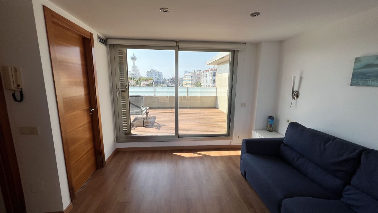 House in Castello d'Empuries, Spain, 248.2 m² - picture 13