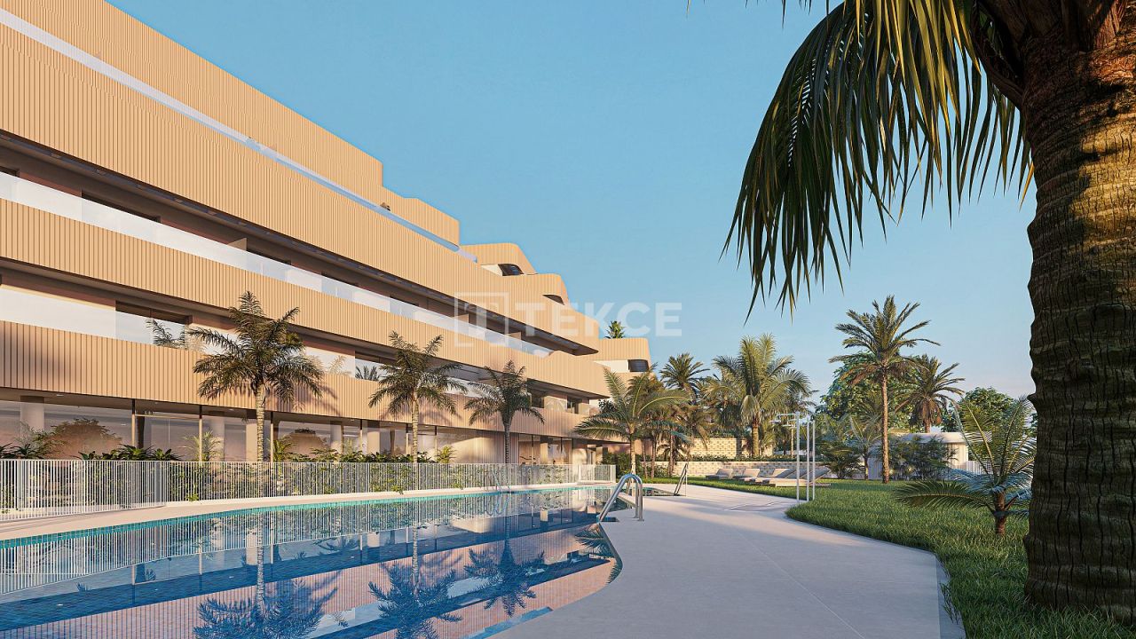 Appartement à Estepona, Espagne, 181 m² - image 1
