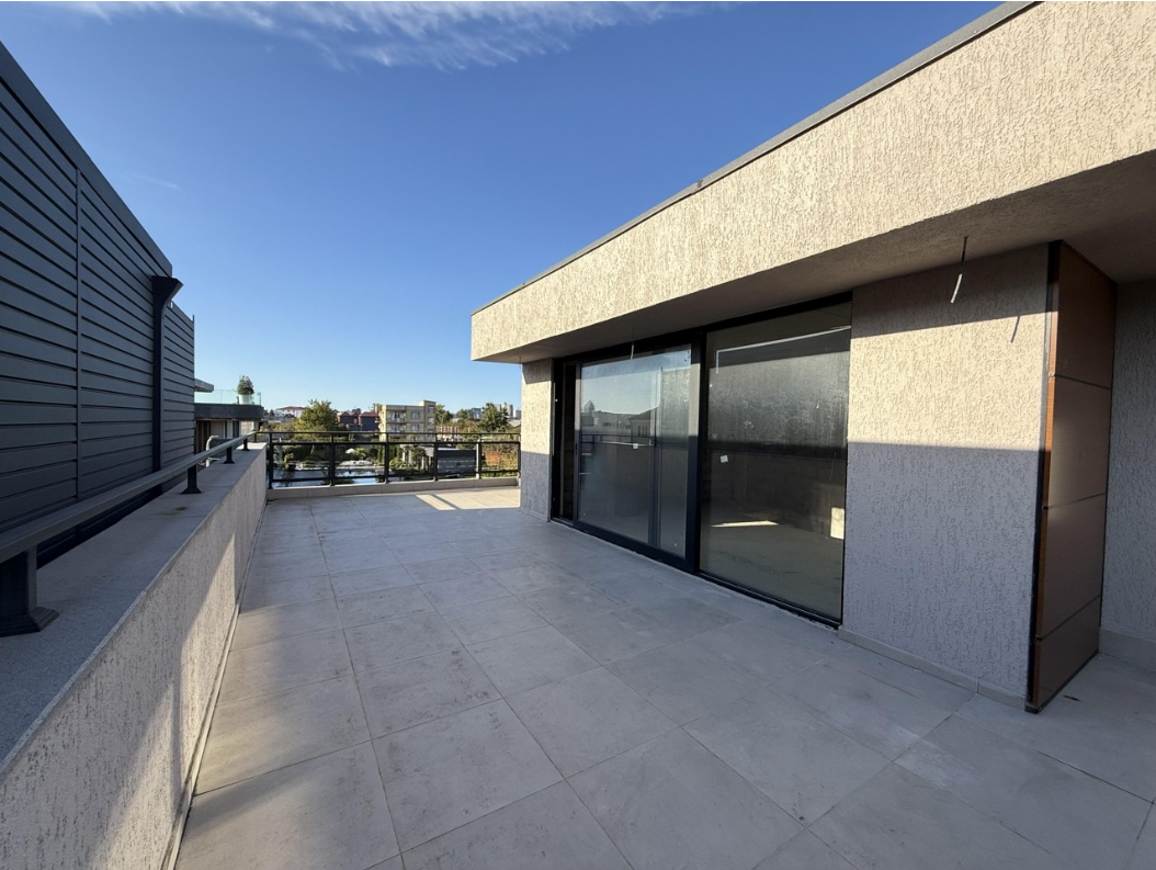 Villa in Batumi, Georgien, 218.11 m² - Foto 3