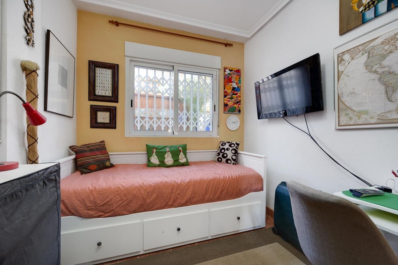 Chalet a Orihuela Costa, Spagna, 90 m² - foto 8