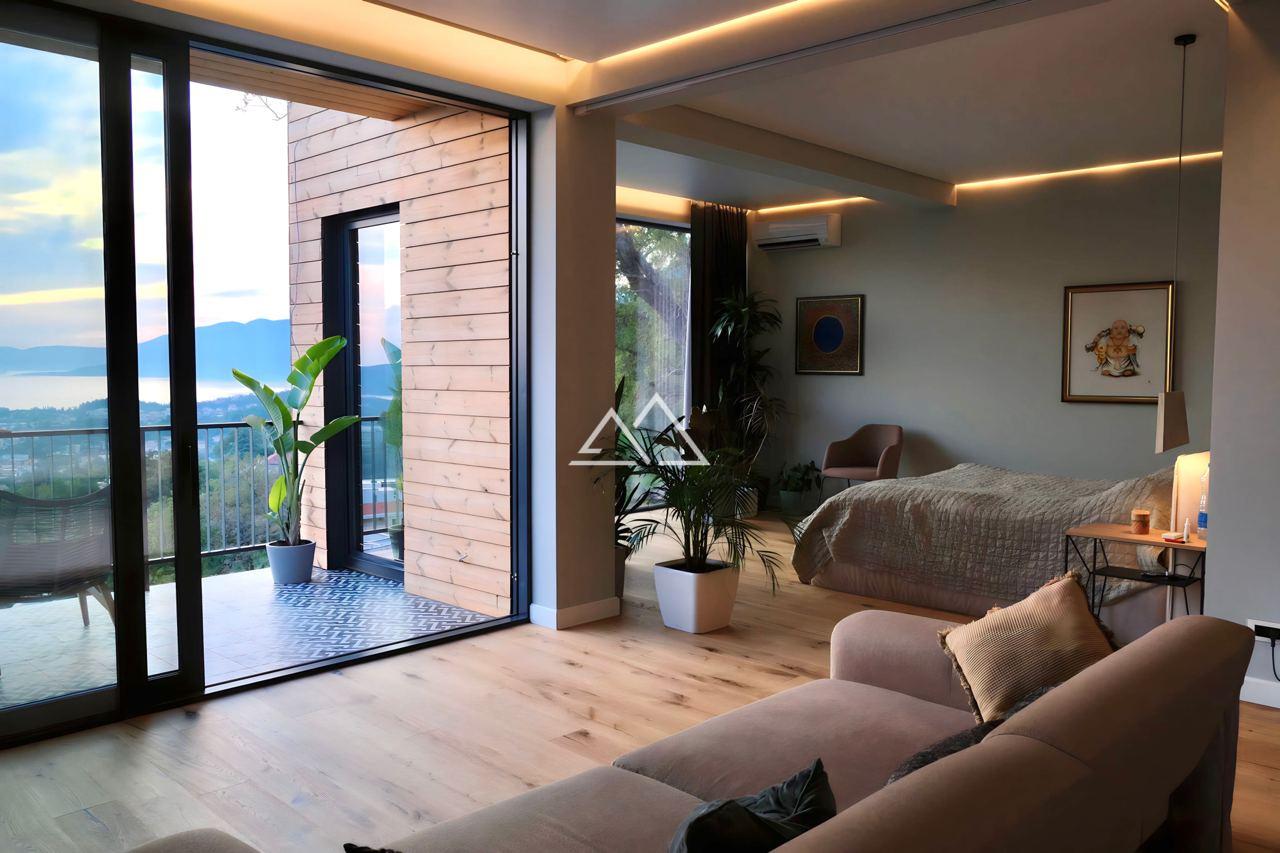 Villa en Tivat, Montenegro, 180 m² - imagen 13