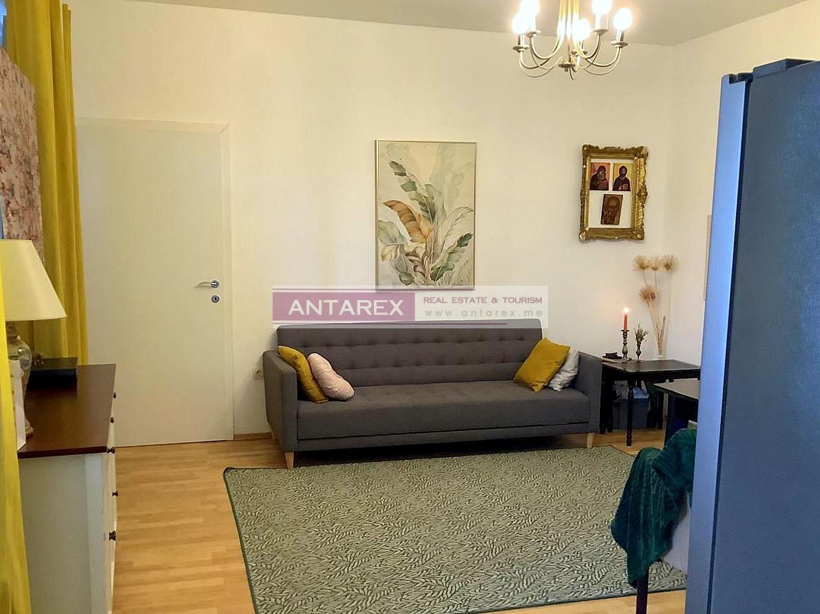 Villa in Zelenika, Montenegro, 60 m² - Foto 2