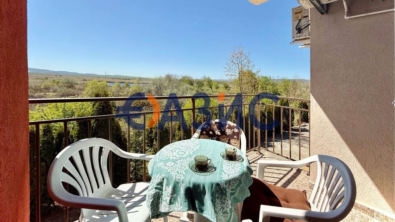 Appartement à Slantchev Briag, Bulgarie, 64.4 m² - image 10