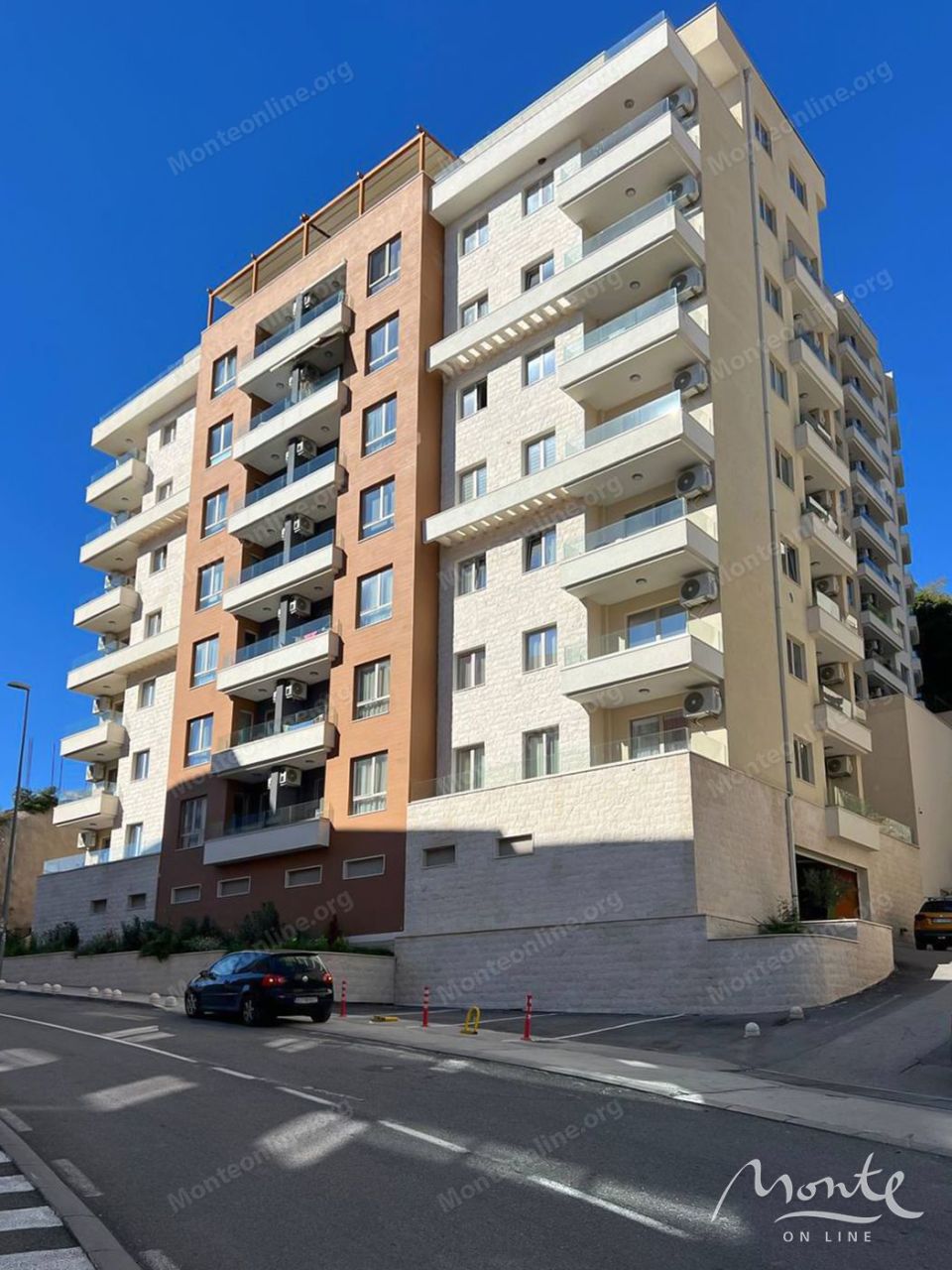 Apartment in Becici, Montenegro, 43 m² - picture 9