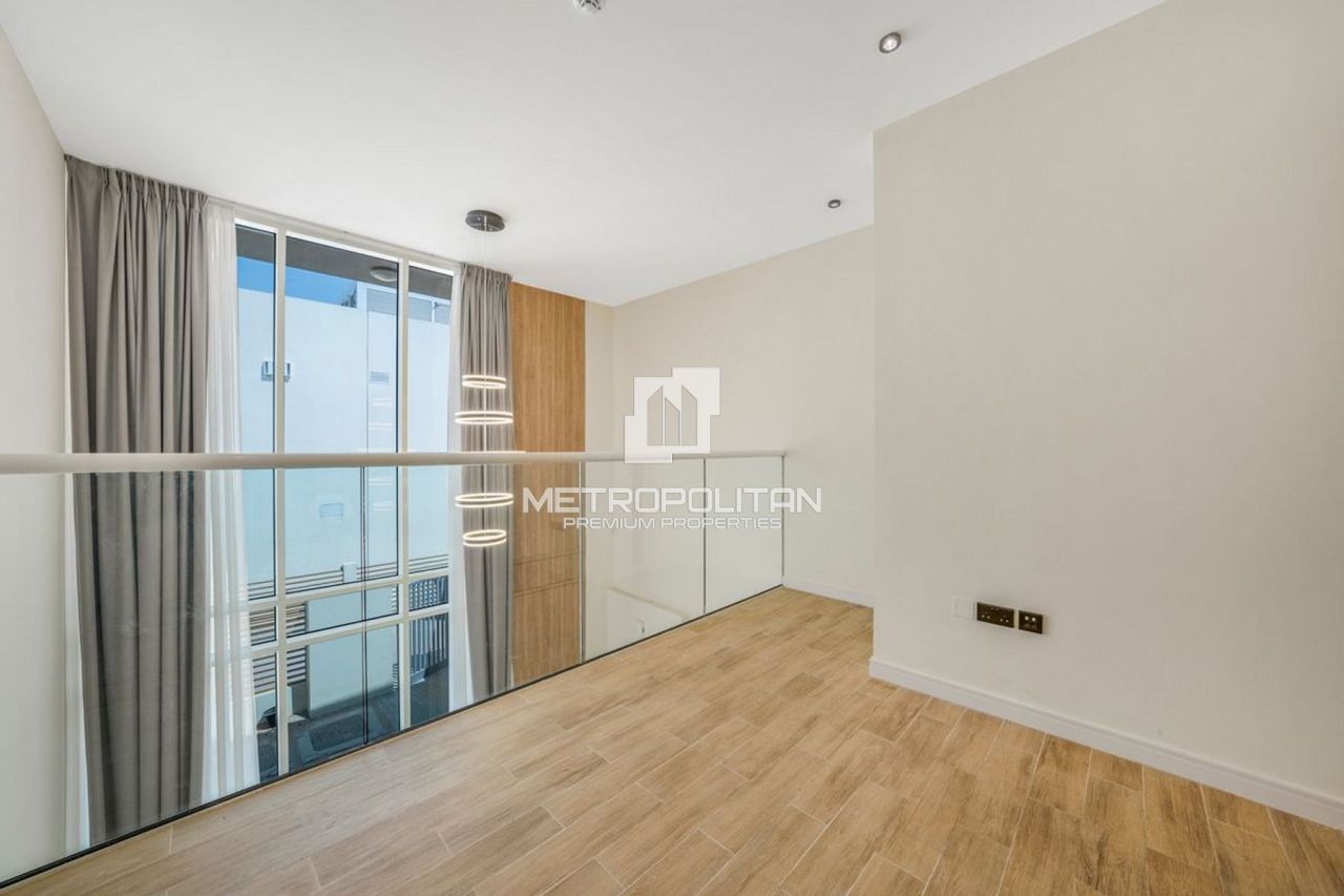 Townhouse in Dubai, UAE, 53 m² - picture 6