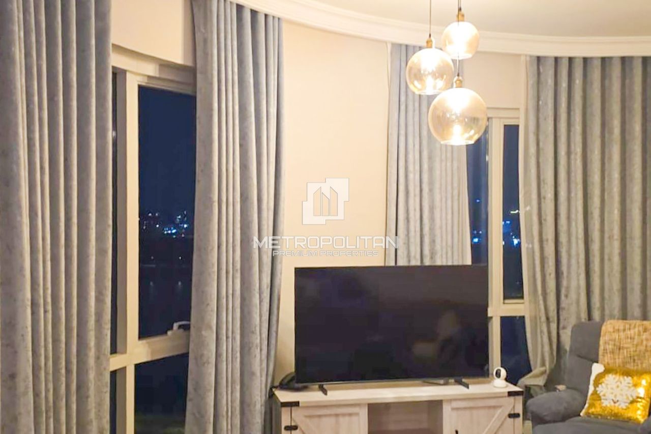 Apartment in Dubai, UAE, 122 m² - picture 6