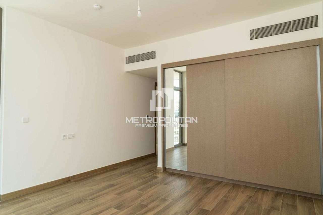 Villa à Dubaï, EAU, 589 m² - image 14