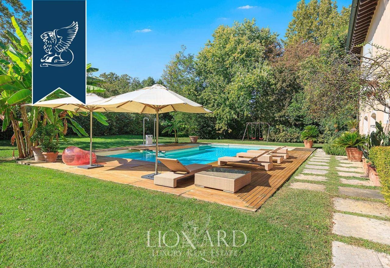 Villa in Reggio Emilia, Italien, 1 200 m² - Foto 6