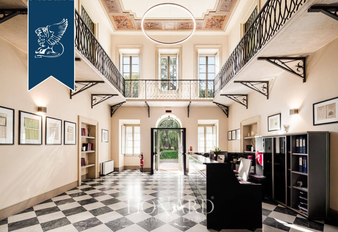 Haus in Brescia, Italien, 1 400 m² - Foto 9