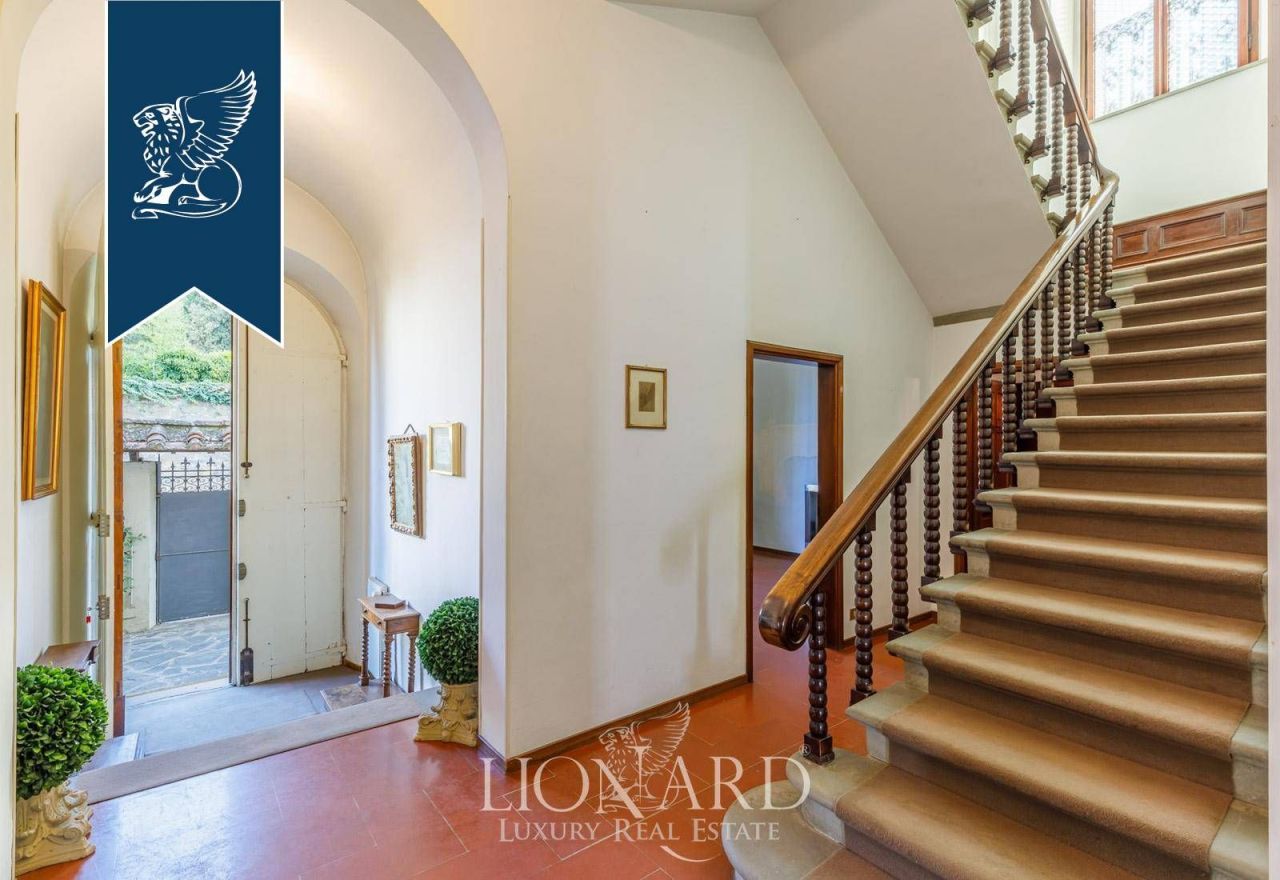 Villa in Florence, Italy, 800 m² - picture 10