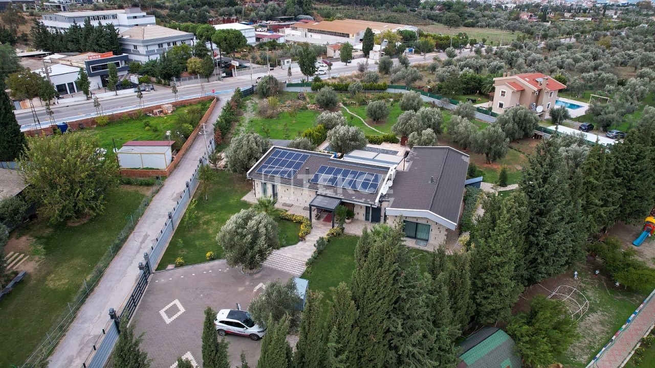Villa Güzelbahçe, Turchia, 750 m² - foto 6