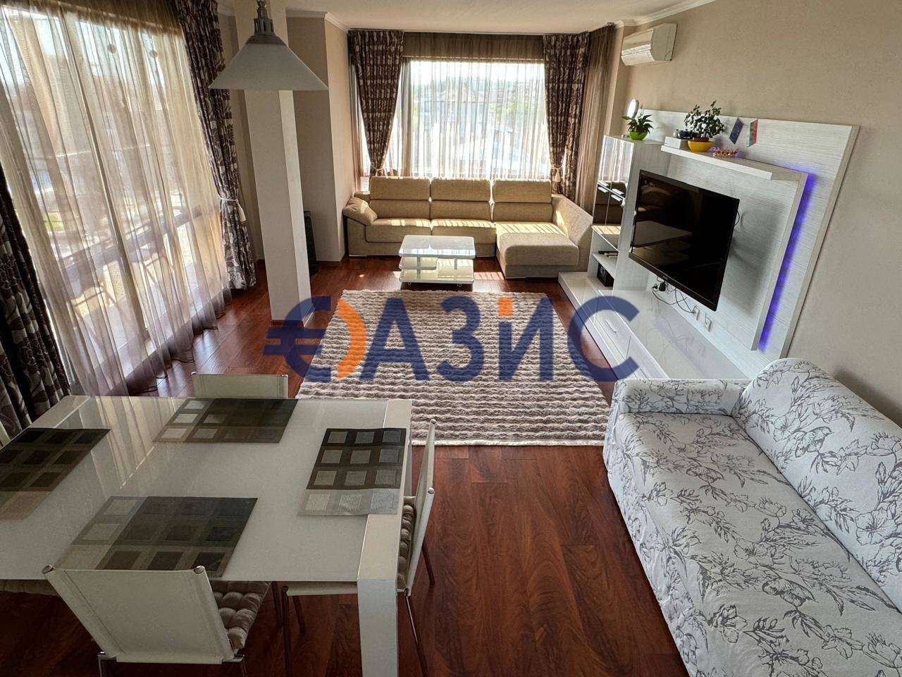 Apartamento en Sveti Vlas, Bulgaria, 179 m² - imagen 1