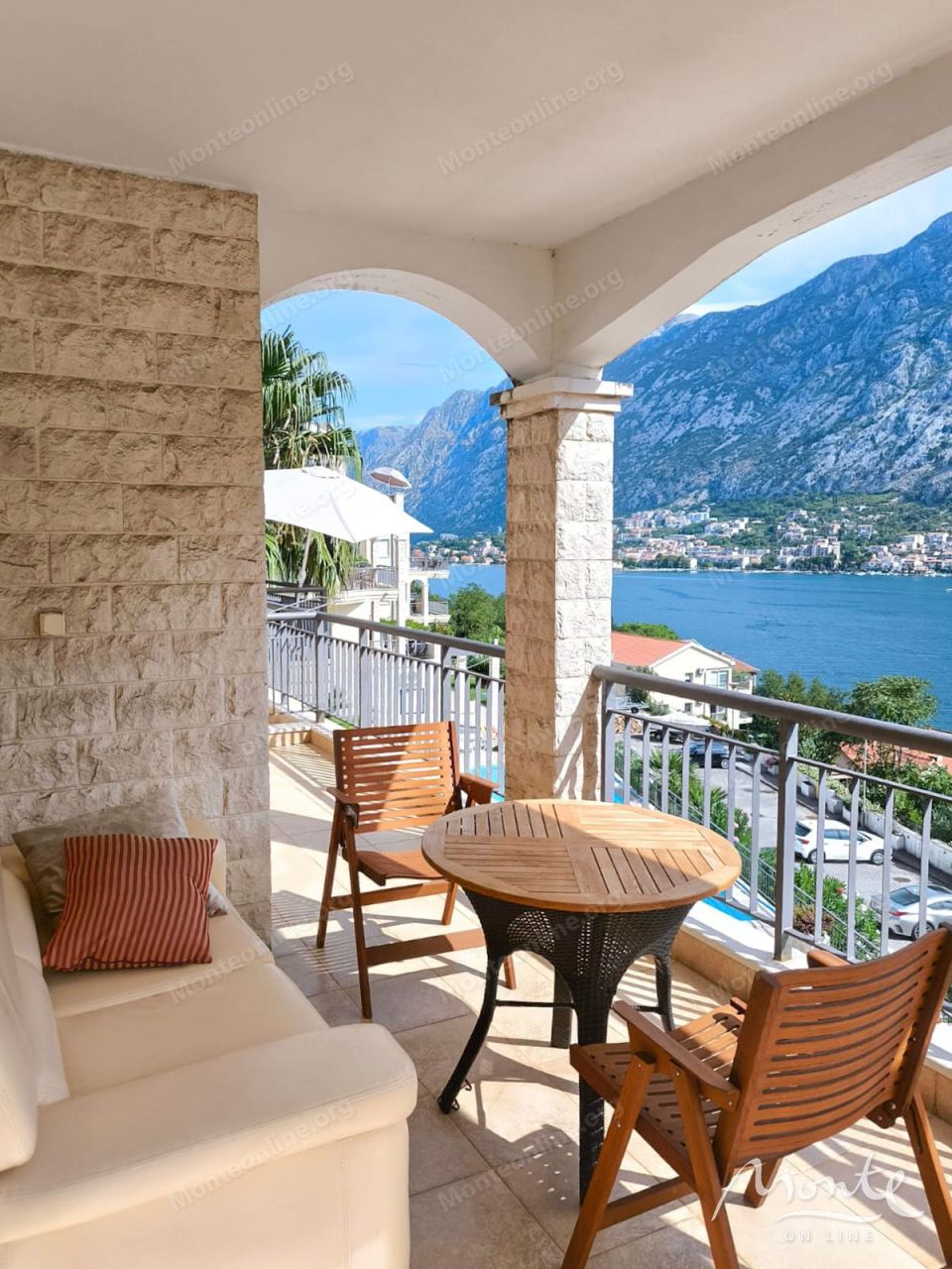 Appartamenti a Muo, Montenegro, 76 m² - foto 2