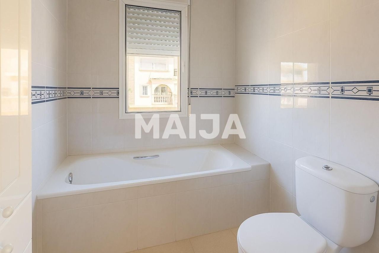 Flat in Orihuela Costa, Spain, 55 m² - picture 12