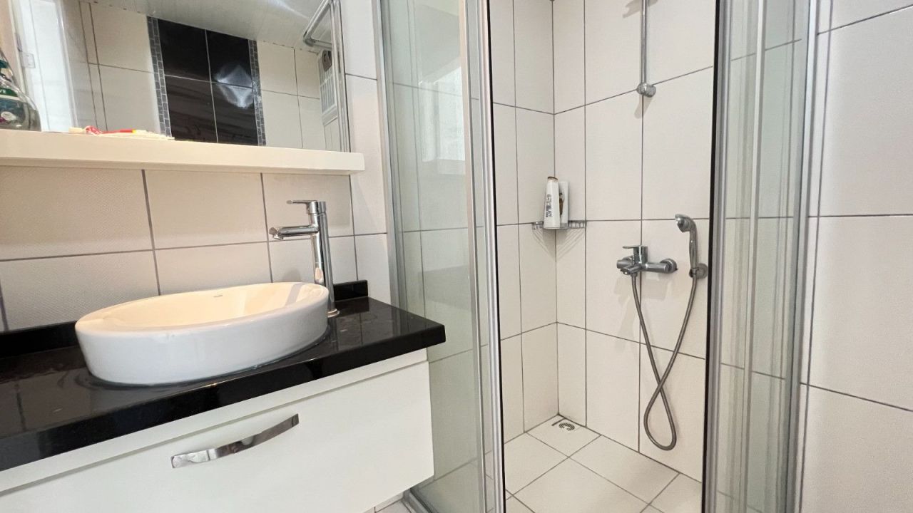 Flat in Alanya, Turkey, 70 m² - picture 11