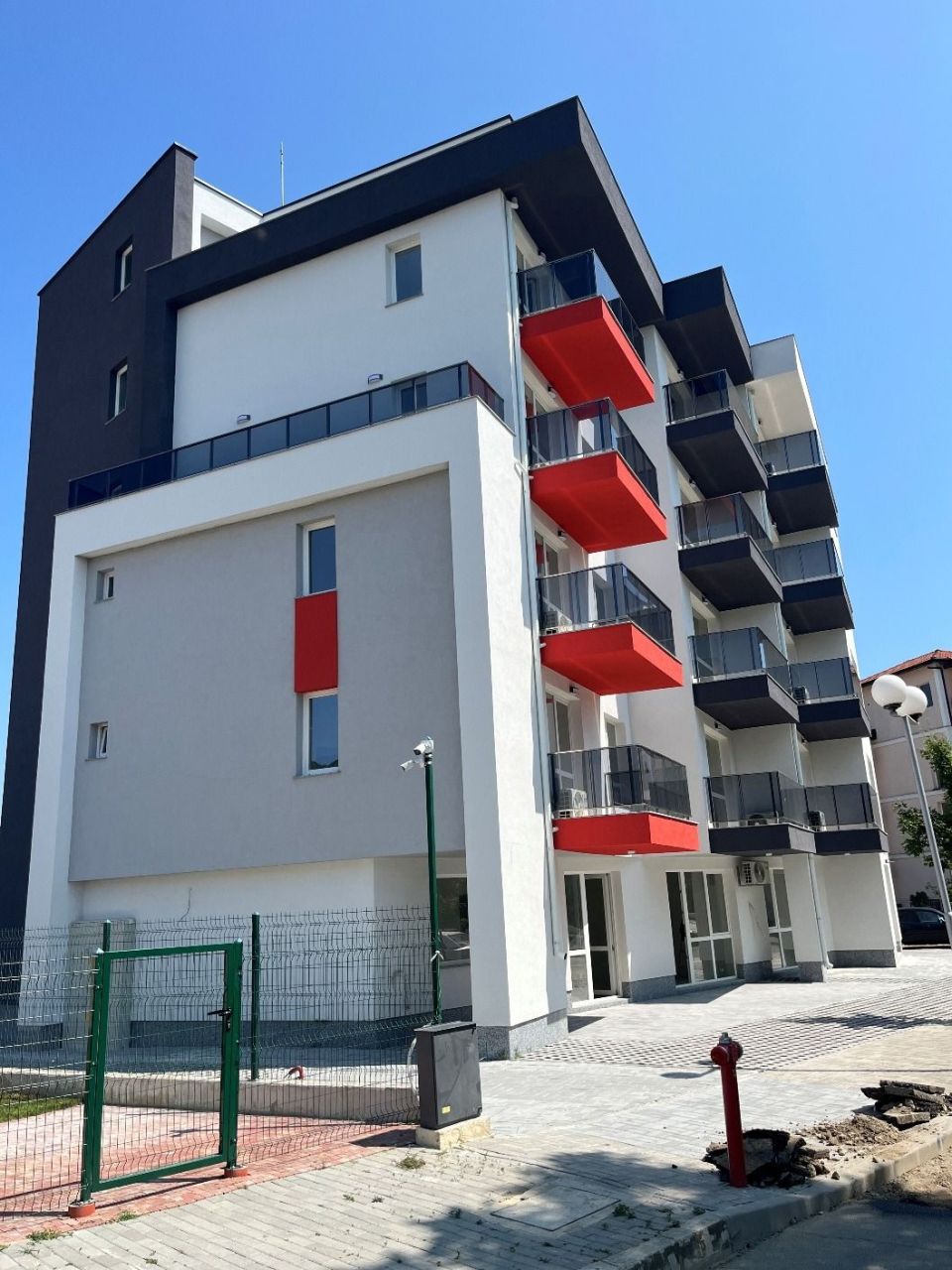 Piso en Obzor, Bulgaria, 81 m² - imagen 2