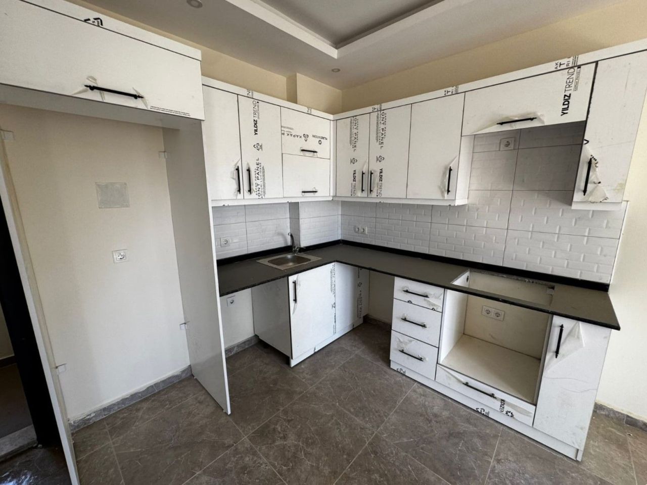 Flat in Avsallar, Turkey, 45 m² - picture 2