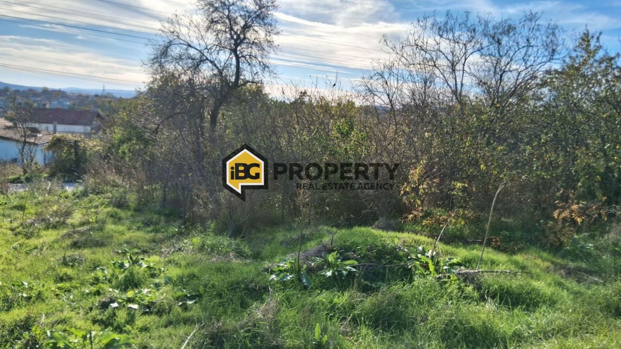 Grundstück in Byala, Bulgarien, 667 m² - Foto 1