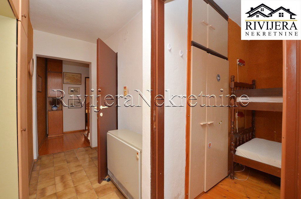 Casa a Herceg-Novi, Montenegro, 171 m² - foto 5