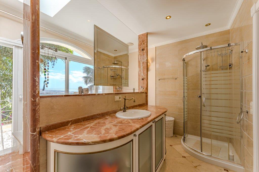 Villa en Santa Cruz de Tenerife, España, 732 m² - imagen 14