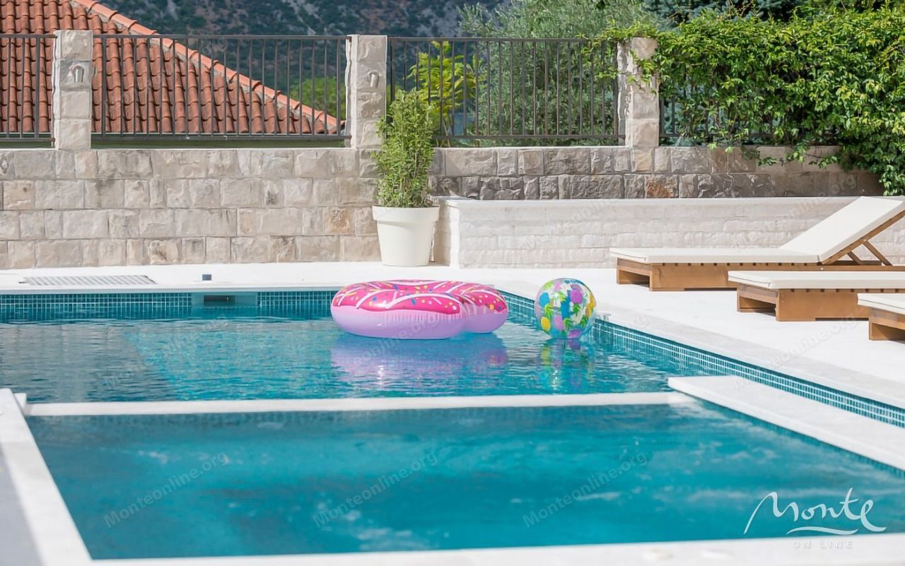 Villa à Stoliv, Monténégro, 350 m² - image 5