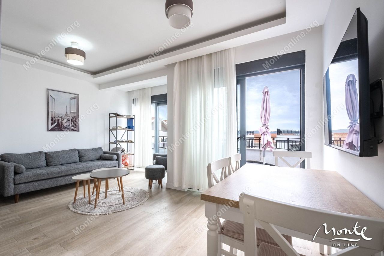 Apartamento en Tivat, Montenegro, 47 m² - imagen 5