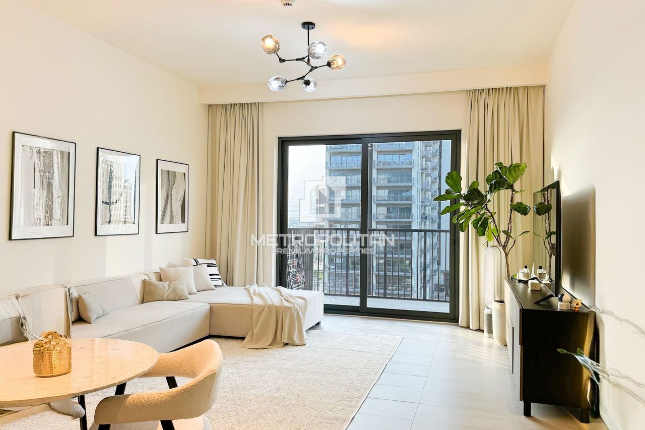 Apartamento en Dubái, EAU, 61 m² - imagen 1