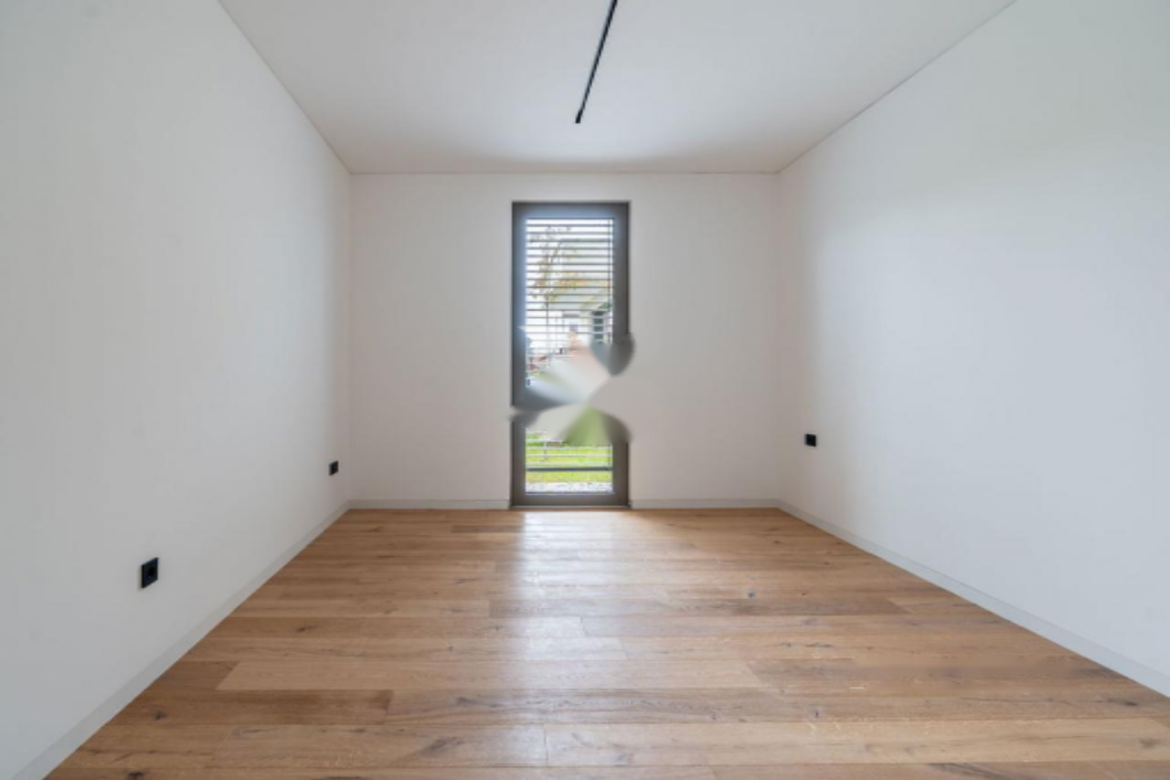 Flat in Ljubljana, Slovenia, 384 m² - picture 13