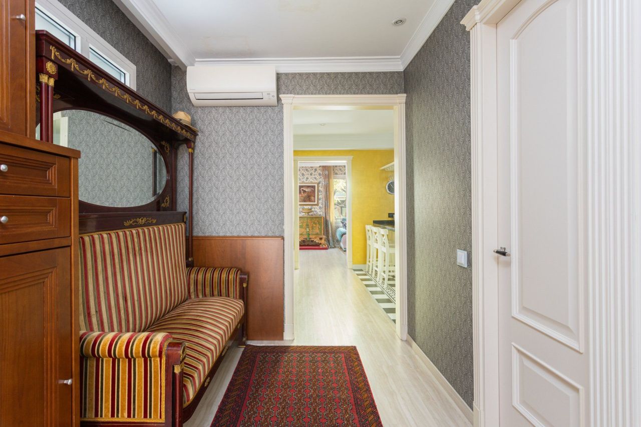 Piso en Barcelona, España, 144 m² - imagen 14