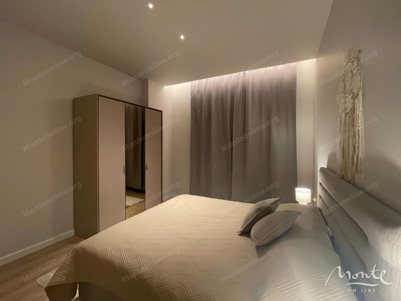 Apartment in Tivat, Montenegro, 90 m² - picture 16