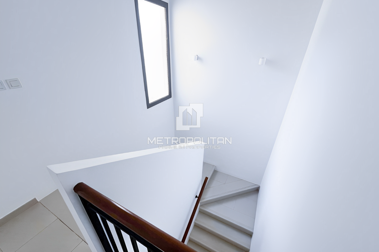 Townhouse in Dubai, UAE, 198 m² - picture 5