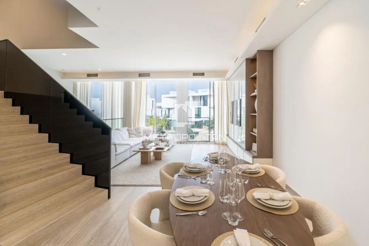 Villa à Dubaï, EAU, 180 m² - image 7