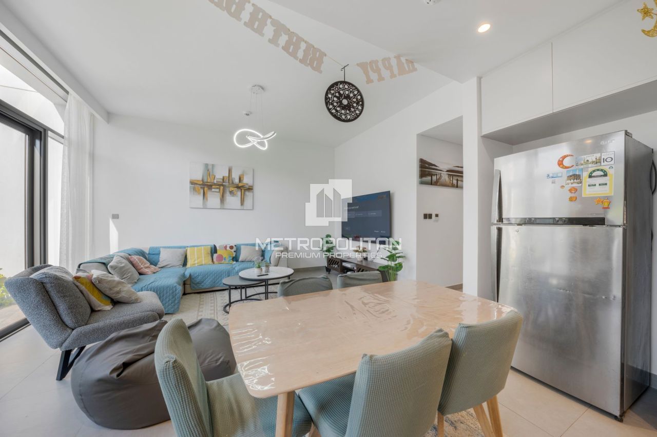 Townhouse in Dubai, UAE, 193 m² - picture 9