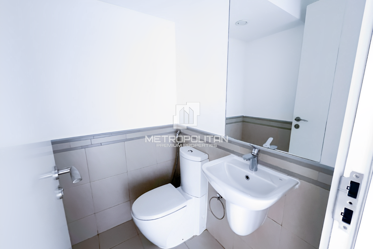 Townhouse in Dubai, UAE, 198 m² - picture 17