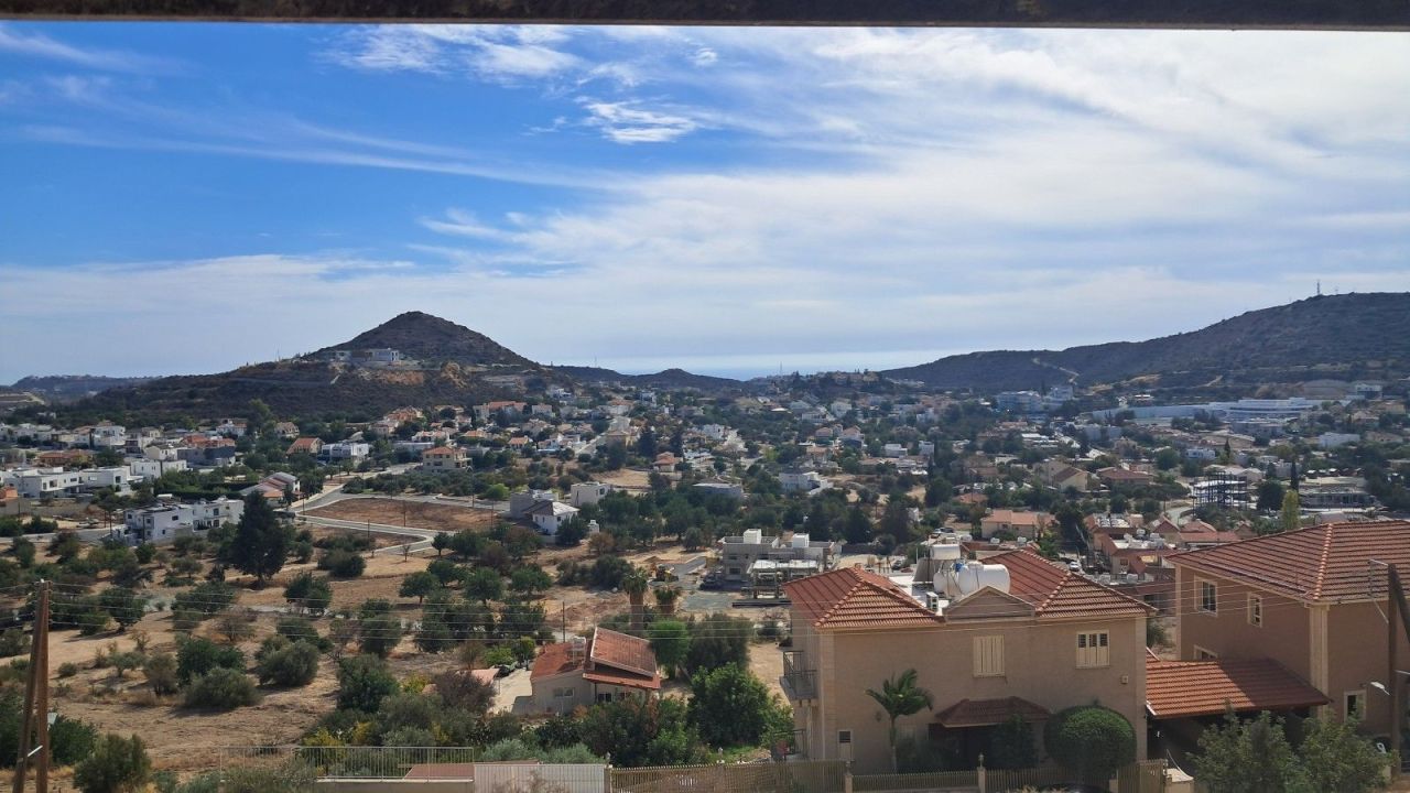 Villa in Limassol, Cyprus, 972 m² - picture 1