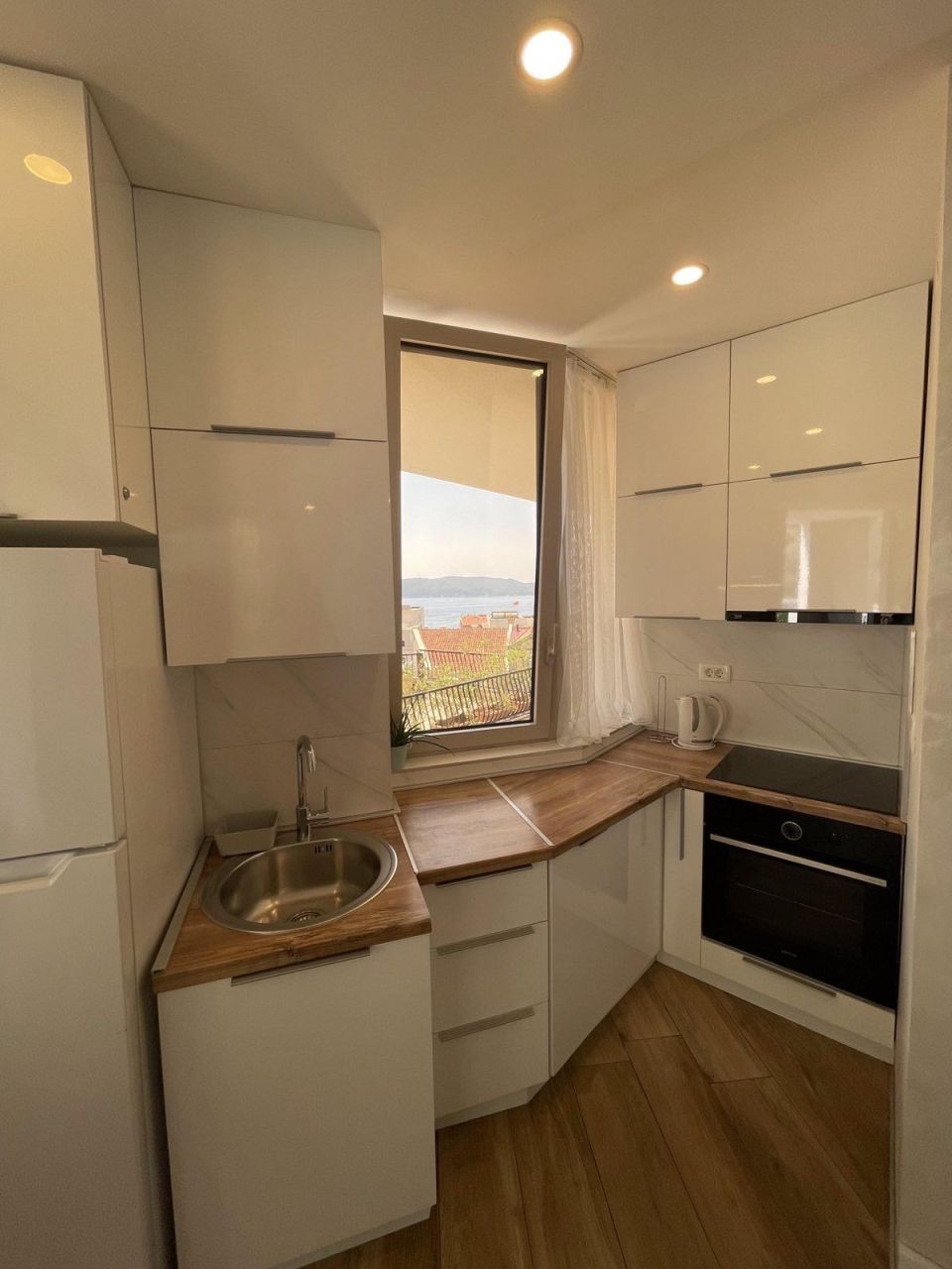 Flat in Budva, Montenegro, 55 m² - picture 5