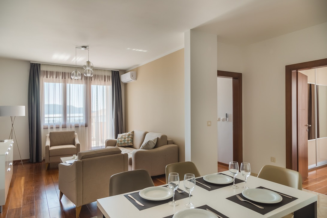 Wohnung in Budva, Montenegro, 89 m² - Foto 1