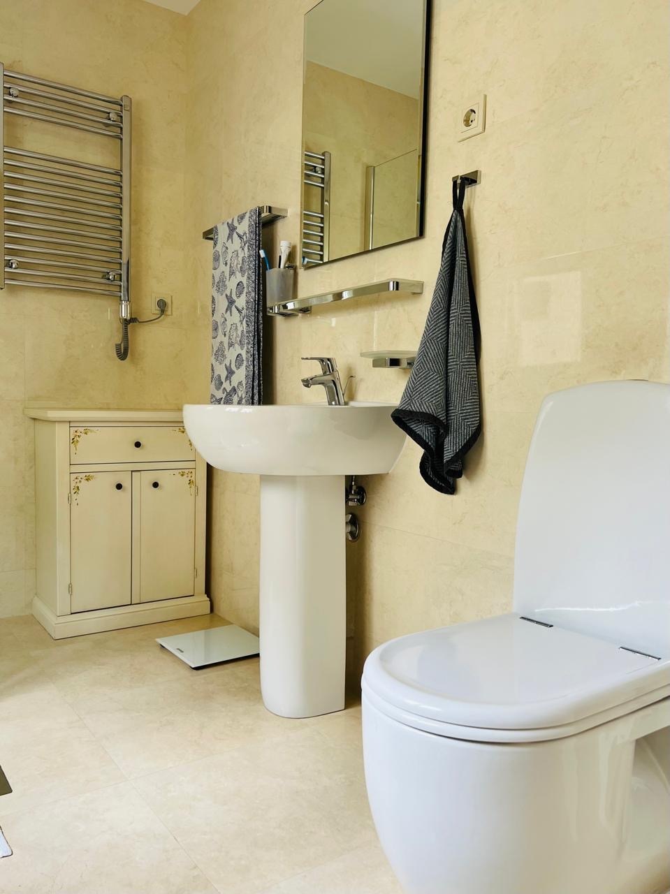 Appartamento a Becici, Montenegro, 136 m² - foto 11