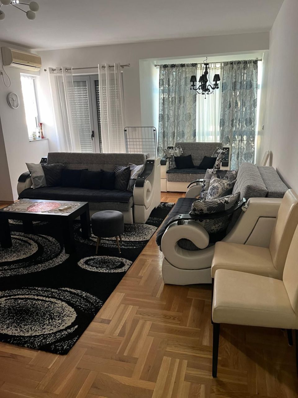Appartamento a Budva, Montenegro, 54 m² - foto 1