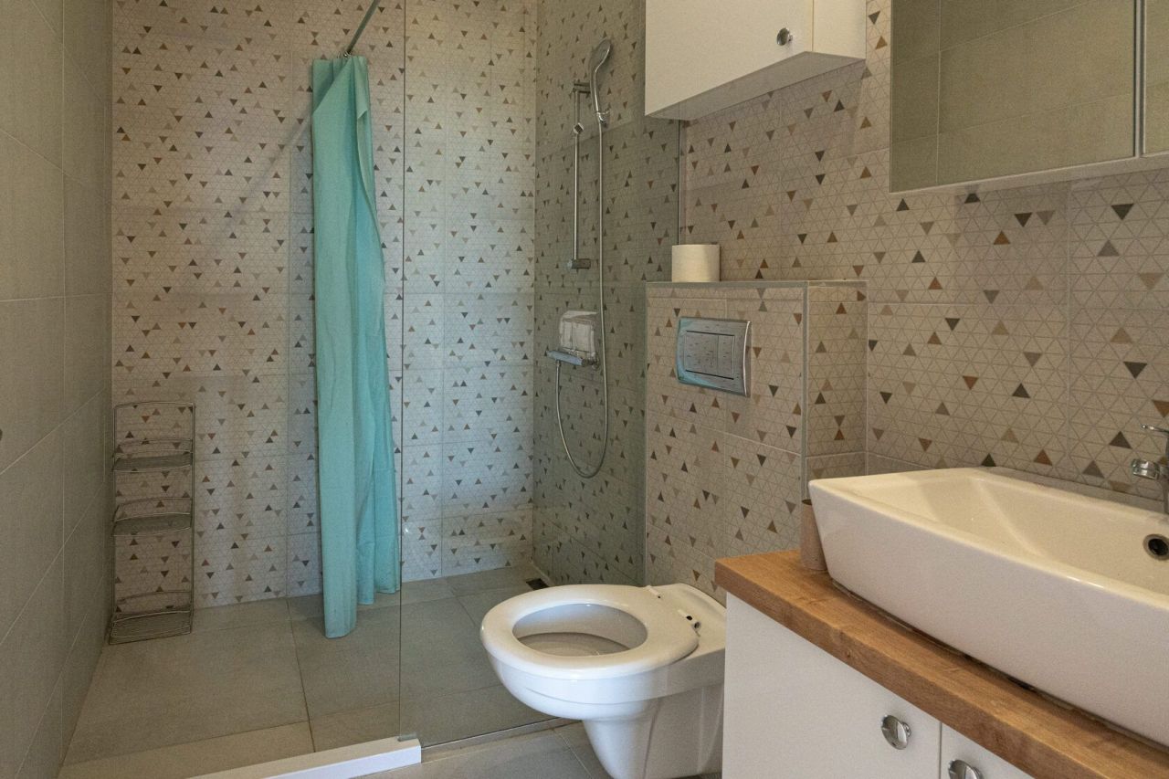 Appartamento a Tivat, Montenegro, 129 m² - foto 16