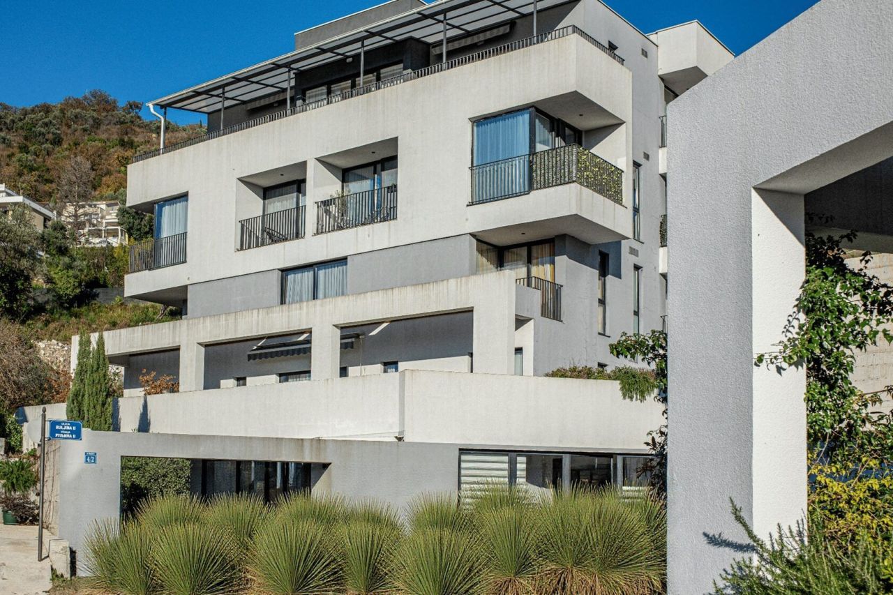 Appartamento a Tivat, Montenegro, 129 m² - foto 10