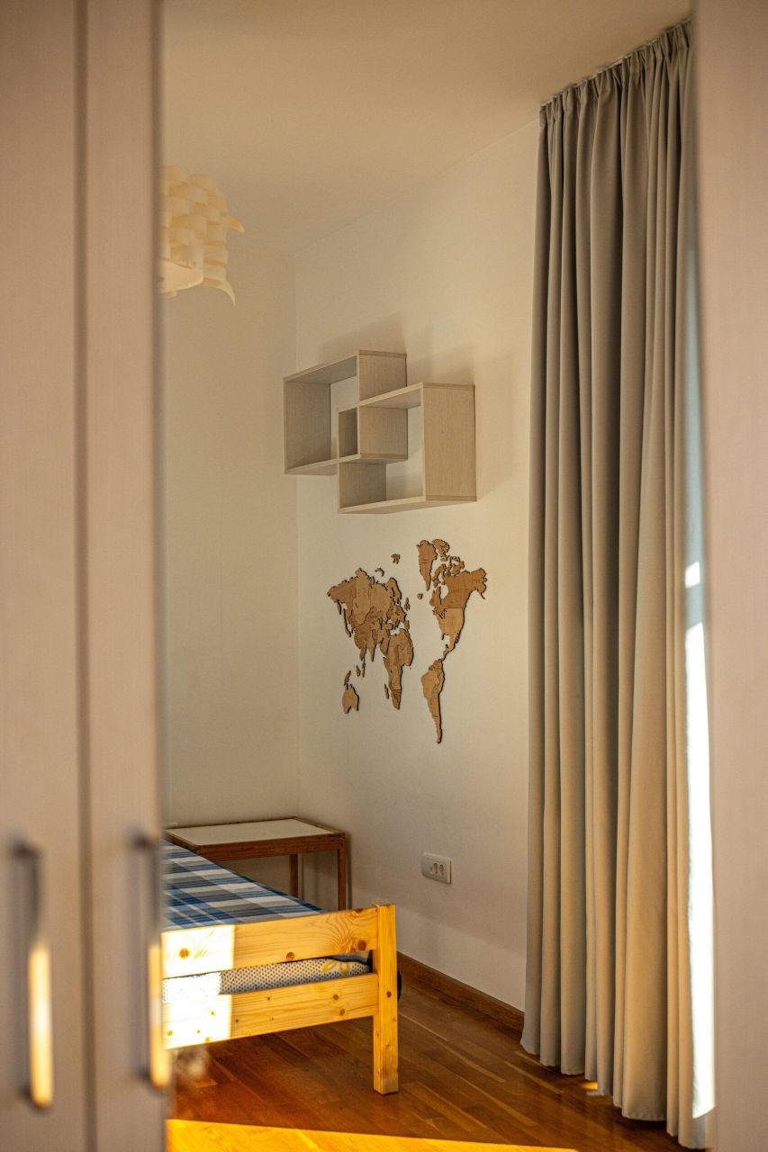 Appartamento a Tivat, Montenegro, 129 m² - foto 2